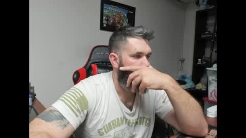 Snapshot of brutalmaster1983 chatting on April 17, 2026, 9:07 pm BRUTALMASTER1983 online show from April 17, 2026, 9:07 pm