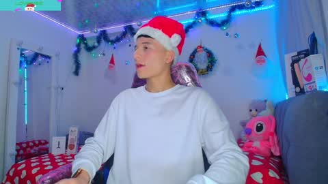 BRYAM INDEPENDENT MODEL online show from December 20, 2024, 1:36 am