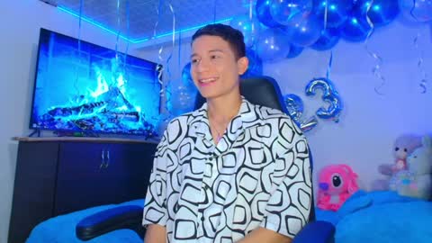 BRYAM INDEPENDENT MODEL online show from January 9, 2025, 1:39 am