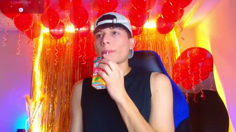 BRYAM INDEPENDENT MODEL online show from September 15, 2025, 2:11 am