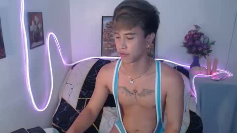 Snapshot of bryan_________ chatting on September 30, 2025, 6:46 pm BRYAN JEMY online show from September 30, 2025, 6:46 pm