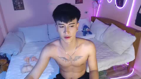 Snapshot of bryan_________ chatting on March 1, 2026, 5:04 pm BRYAN JEMY online show from March 1, 2026, 5:04 pm