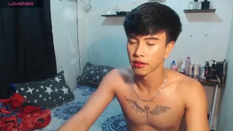 Snapshot of bryan_________ chatting on May 20, 2026, 5:24 am BRYAN JEMY online show from May 20, 2026, 5:24 am