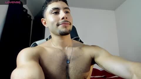 bryan_oficials online show from December 5, 2025, 5:05 am