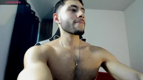 bryan_oficials online show from December 15, 2025, 3:11 am