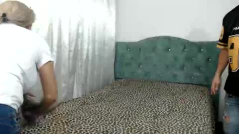 Snapshot of bryonysexytwo chatting on June 1, 2026, 4:25 am bryonysexytwo online show from June 1, 2026, 4:25 am