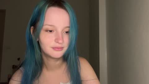 bubble_b00 online show from January 8, 2025, 12:37 pm