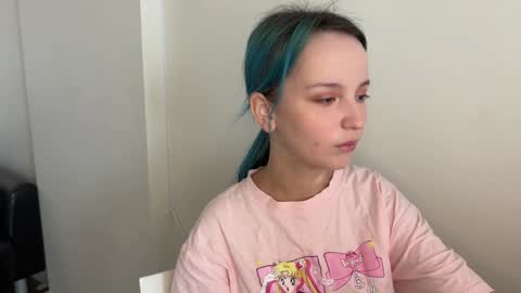 bubble_b00 online show from January 12, 2025, 3:39 am