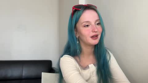 bubble_b00 online show from January 16, 2025, 8:54 am