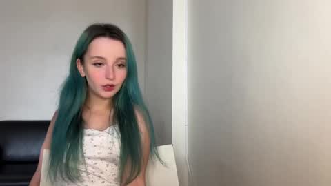 bubble_b00 online show from February 20, 2025, 7:45 am