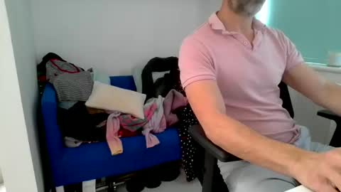 Snapshot of bubblebumdave chatting on May 26, 2026, 12:23 pm Bubblebum online show from May 26, 2026, 12:23 pm