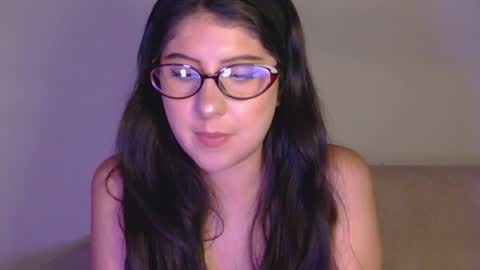 Sofia Cuervo online show from July 28, 2026, 11:37 pm