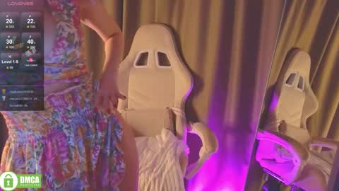 bubbling_crush online show from January 17, 2025, 12:10 am