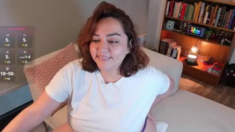 Snapshot of bubblybomba chatting on February 14, 2025, 12:51 am Bomba online show from February 14, 2025, 12:51 am