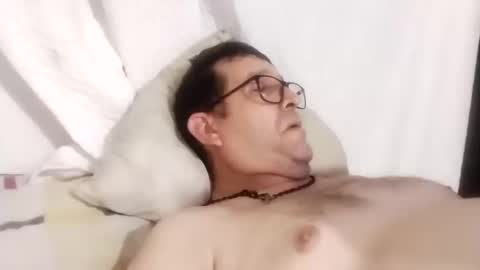 Snapshot of buchs32 chatting on October 15, 2025, 4:45 am buchs32 online show from October 15, 2025, 4:45 am