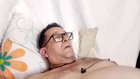 buchs32 online show from December 22, 2025, 4:31 am