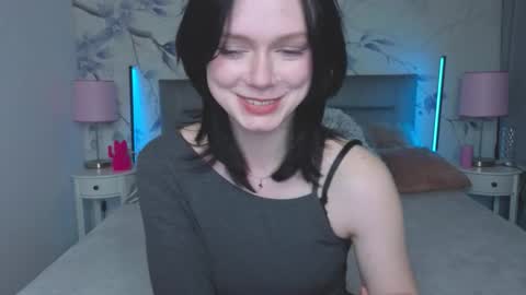 Leona online show from March 12, 2026, 9:21 pm