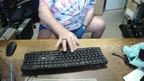 Snapshot of bucku2 chatting on January 18, 2026, 2:32 pm Bucku2 online show from January 18, 2026, 2:32 pm