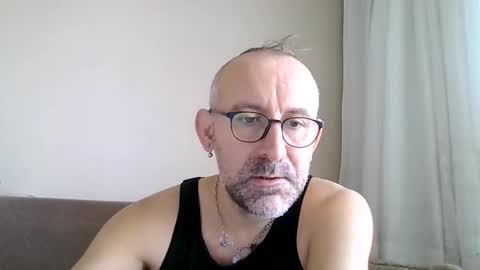 Buck Wessle online show from November 3, 2025, 10:05 am