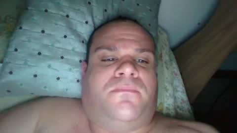 Snapshot of buffalopack1 chatting on October 19, 2025, 12:06 pm buffalopack1 online show from October 19, 2025, 12:06 pm