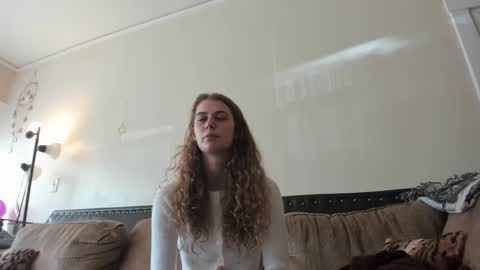 Snapshot of buffybarloe chatting on March 10, 2025, 6:12 pm Buffy online show from March 10, 2025, 6:12 pm