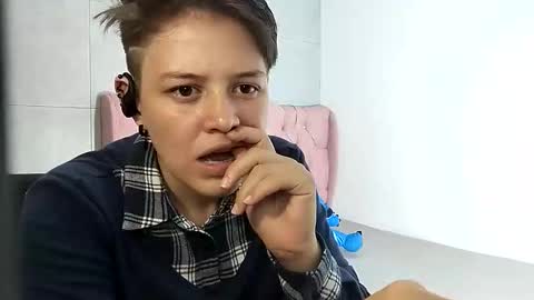 bug2025 online show from September 13, 2025, 4:23 am