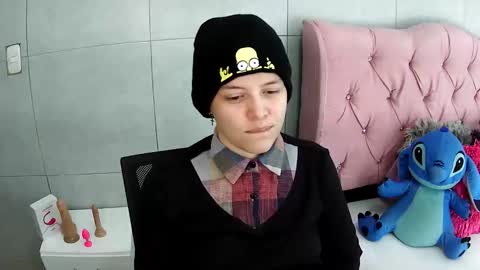 bug2025 online show from November 28, 2025, 2:14 am