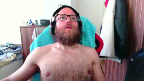 Snapshot of buhalteris chatting on July 4, 2026, 9:37 am Lukas online show from July 4, 2026, 9:37 am