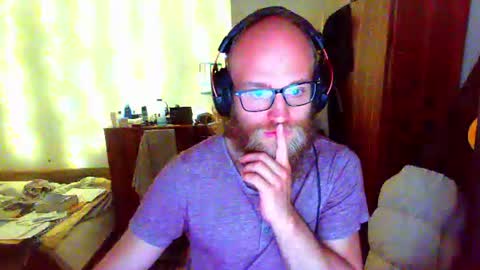 Snapshot of buhalteris chatting on July 10, 2026, 9:06 pm Lukas online show from July 10, 2026, 9:06 pm