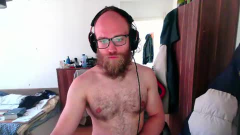Snapshot of buhalteris chatting on July 12, 2026, 9:11 am Lukas online show from July 12, 2026, 9:11 am