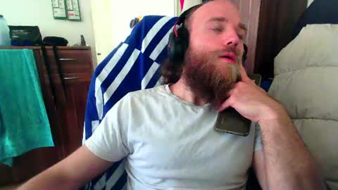 Snapshot of buhalteris chatting on July 15, 2026, 7:24 am Lukas online show from July 15, 2026, 7:24 am