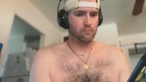 bumlover4567 online show from April 16, 2026, 9:39 pm