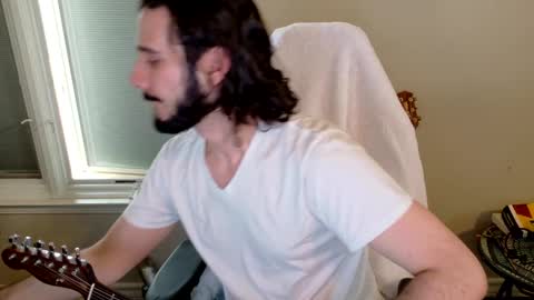 Snapshot of bumphreyhogart chatting on March 6, 2025, 3:35 pm bumphreyhogart online show from March 6, 2025, 3:35 pm