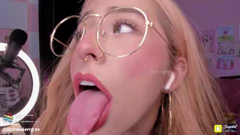        online show from November 26, 2025, 4:19 pm