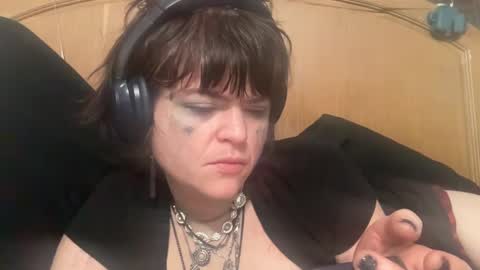 bunbunninjaz online show from January 7, 2025, 6:35 pm