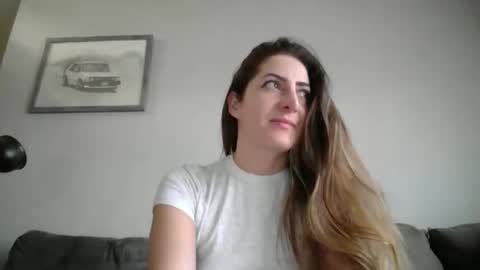 Bundabae online show from February 10, 2026, 9:08 pm