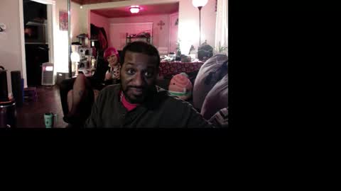 Bungalow Entertainment online show from November 26, 2025, 10:38 am