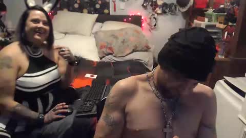 Snapshot of bunni_and_thebossman chatting on January 27, 2025, 9:44 am Bunni Blaze The Boss Man online show from January 27, 2025, 9:44 am