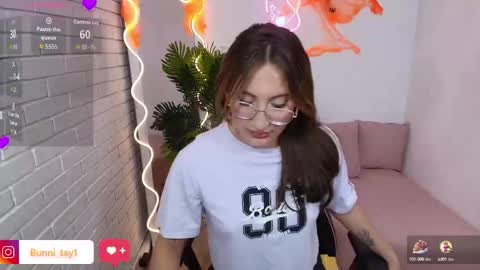 Snapshot of bunni_tay chatting on October 11, 2025, 11:31 am Bunni online show from October 11, 2025, 11:31 am