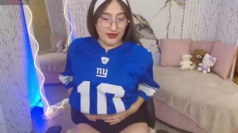 Snapshot of bunni_tay chatting on July 9, 2026, 3:10 am Bunni online show from July 9, 2026, 3:10 am