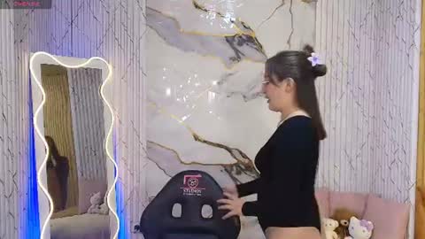 Snapshot of bunni_tay chatting on July 10, 2026, 3:11 am Bunni online show from July 10, 2026, 3:11 am