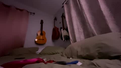 Snapshot of bunnibaby333 chatting on January 11, 2025, 9:26 am bunnibaby333 online show from January 11, 2025, 9:26 am