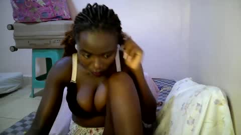bunny_bliss1 online show from June 26, 2026, 3:11 am