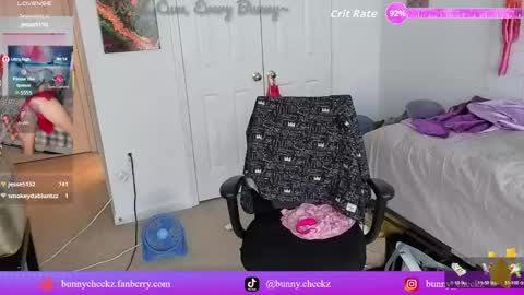 Snapshot of bunnycheekz chatting on May 11, 2026, 1:50 pm Tokki bunny online show from May 11, 2026, 1:50 pm