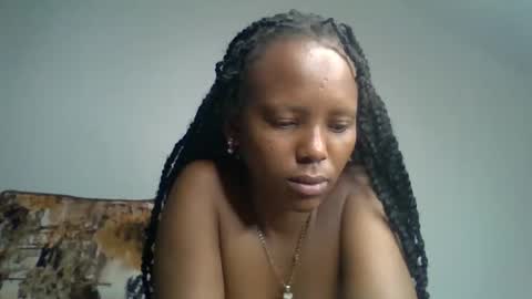 Snapshot of bunnydiva_ chatting on April 30, 2026, 2:40 am bunnydiva_ online show from April 30, 2026, 2:40 am