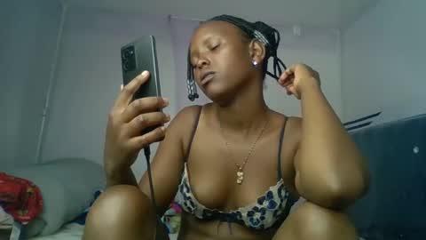 Snapshot of bunnydiva_ chatting on May 15, 2026, 1:40 pm bunnydiva_ online show from May 15, 2026, 1:40 pm