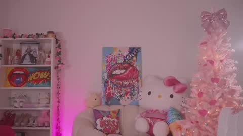 Stella online show from December 21, 2024, 2:19 am