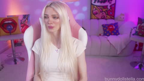 Snapshot of bunnydollstella chatting on February 16, 2026, 1:13 am Stella online show from February 16, 2026, 1:13 am