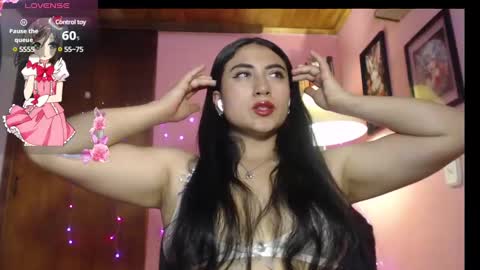 bunnyEmilyR0s33 online show from December 4, 2024, 5:44 pm