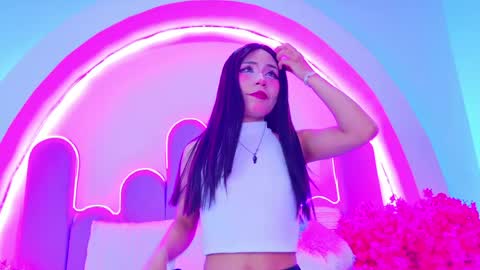 Bunny online show from May 5, 2026, 3:14 am